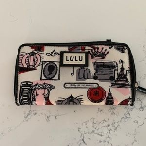 Lulu Guinness Women's Wallet - great condition!